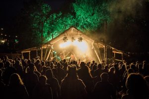manden express at knockanstockan festival